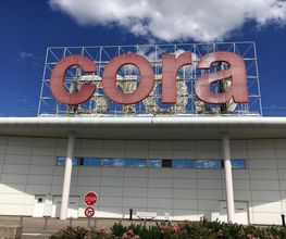 Carrefour image 4