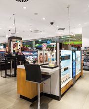 Douglas Wolfsburg City-Galerie Bild 3