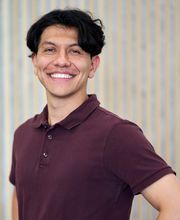 Camilo C. Chala, Studiomanager tenless Kreillerstraße, EMS Personaltrainer