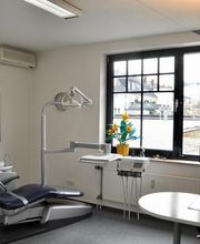 Kieferorthopäde Dr. Peter Kram