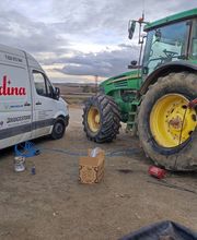 cambioruedatractorneumaticosmedina.jpg
