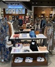 GUESS immagine 3
