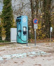 EVzen station de recharge image 1