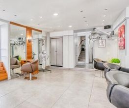 Le Coiffeur image 8