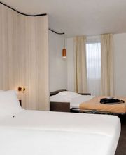 ibis Styles Clermont Ferrand Sud La Pardieu image 3