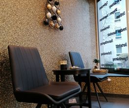 Salon Maju Bild 11