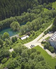 Luftbild vom Waldhaus am See in Willingen.