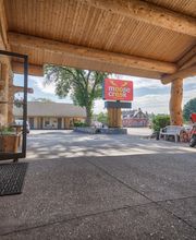 Moose Creek Lodge & Suites image 15