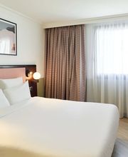 B&B HOTEL Saint-Quentin-en-Yvelines Centre Gare image 13
