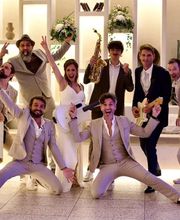 KARMA EVENT - Le Strolling BanD/DJ d'exception image 12