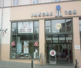 Aussenansicht der Apotheke am Jakobstor