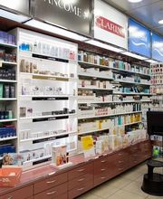 clarins-produits-pharmacie-sun-store-lausanne-gare-cff