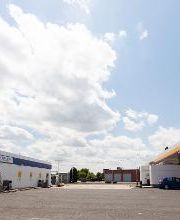 Get your car wash at Splash In located at 102 North DuPont Highway New Castle, DE!