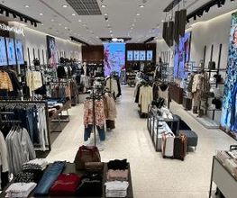GUESS immagine 5