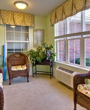 Teal Lake Senior Living image 8