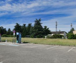 EVzen station de recharge image 1