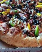 Pie House x Hemmingways image 12