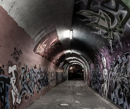 Graffitientfernung und Graffitischutz - Malermeister Bennet Silensky