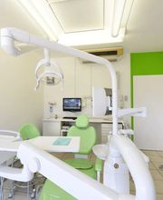 Studio dentistico dr. med. Airoldi Giulio Bild 7