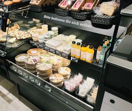 Junge Die Bäckerei. Bild 8