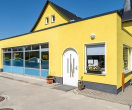 Jung Kati Physiotherapie + Gerätetraining Bild 1