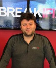 uBreakiFix - Phone and Computer Repair image 10