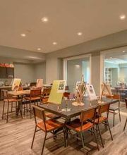 Verena at Leander image 3