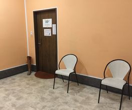 dr. med. Dapó Annamaria Bild 3