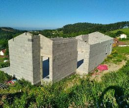 Perche Construction image 3