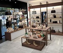 GUESS imagen 3