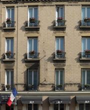 Hôtel de Paris La Défense Sté H2M image 1