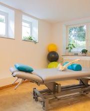 Physionell Julia Neelsen und Team Bild 5