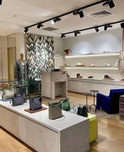 LOEWE Galeries Lafayette - Women's Collection image 7