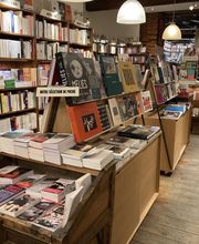 Librairie Des Suds image 2