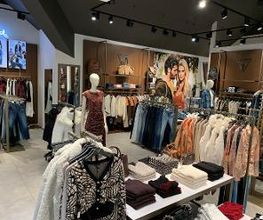 GUESS immagine 4