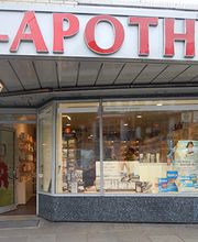Aussenansicht der Apotheke an der Friedenseiche