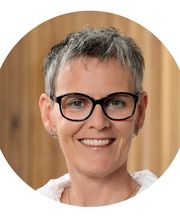 Hörhilfe Zug AG, Monica De Carli Bild 7