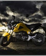 Motohobby-moto-amarilla-02.jpg