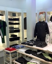 Overall View - In-Store