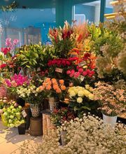 Aux Arcades fleurs Bild 5