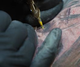 BLACK RAINBOW TATTOO THEATRE Bild 11