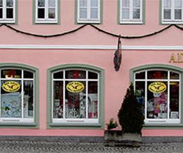 Aussenansicht der Adler-Apotheke