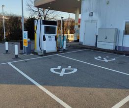 Shell Recharge Charging Station Bild 3