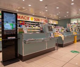 caissier-pharmacie-sun-store-sion-metropole