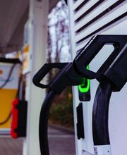 Shell Recharge Charging Station Bild 4