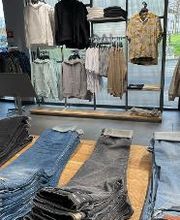 Jack & Jones Store Bild 12