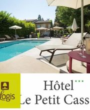 Hôtel Le Petit Casset image 1