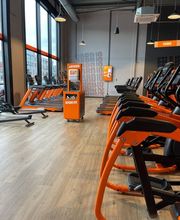 Basic-Fit Maassluis Elektraweg 24/7 - cardio