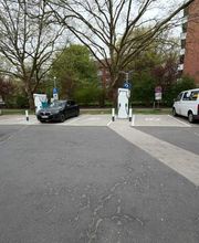 Shell Recharge Charging Station Bild 1