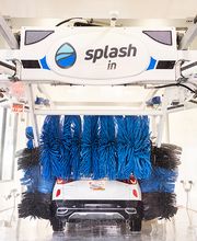 Get a car wash at Splash In located at 24755 Gum Spring Road, Chantilly, VA!
